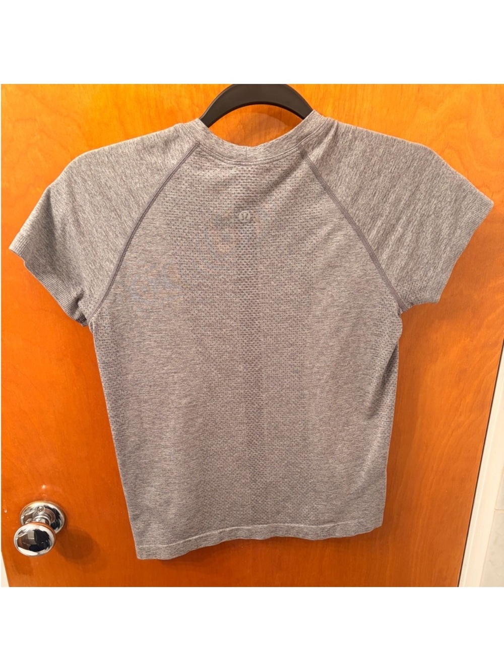 Lululemon swiftly short sleeve top - Picture 2 of 2